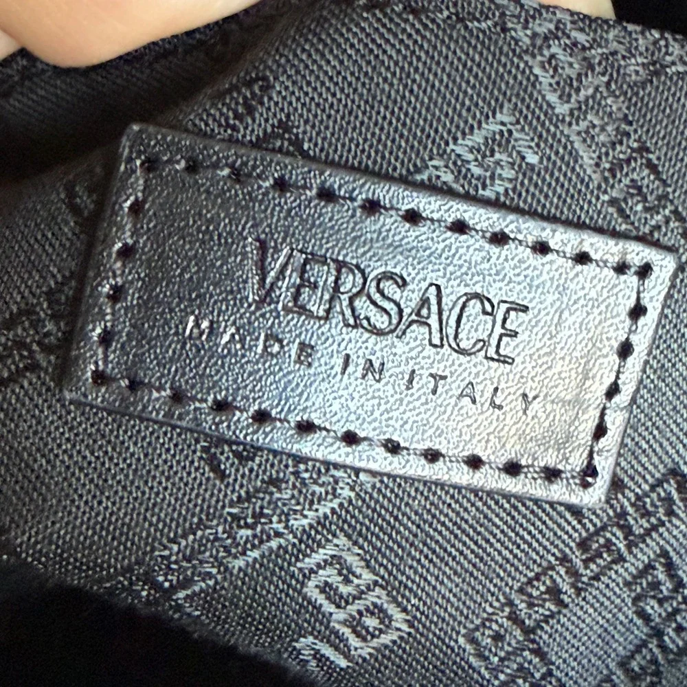 Versace Black Box Leather Shoulder Bag Embossed Greca Crossbody 1010737 Italy
